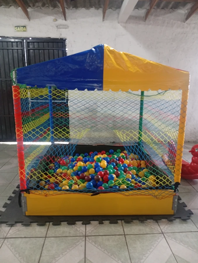 Piscina de bolinhas tradicional tamanho M