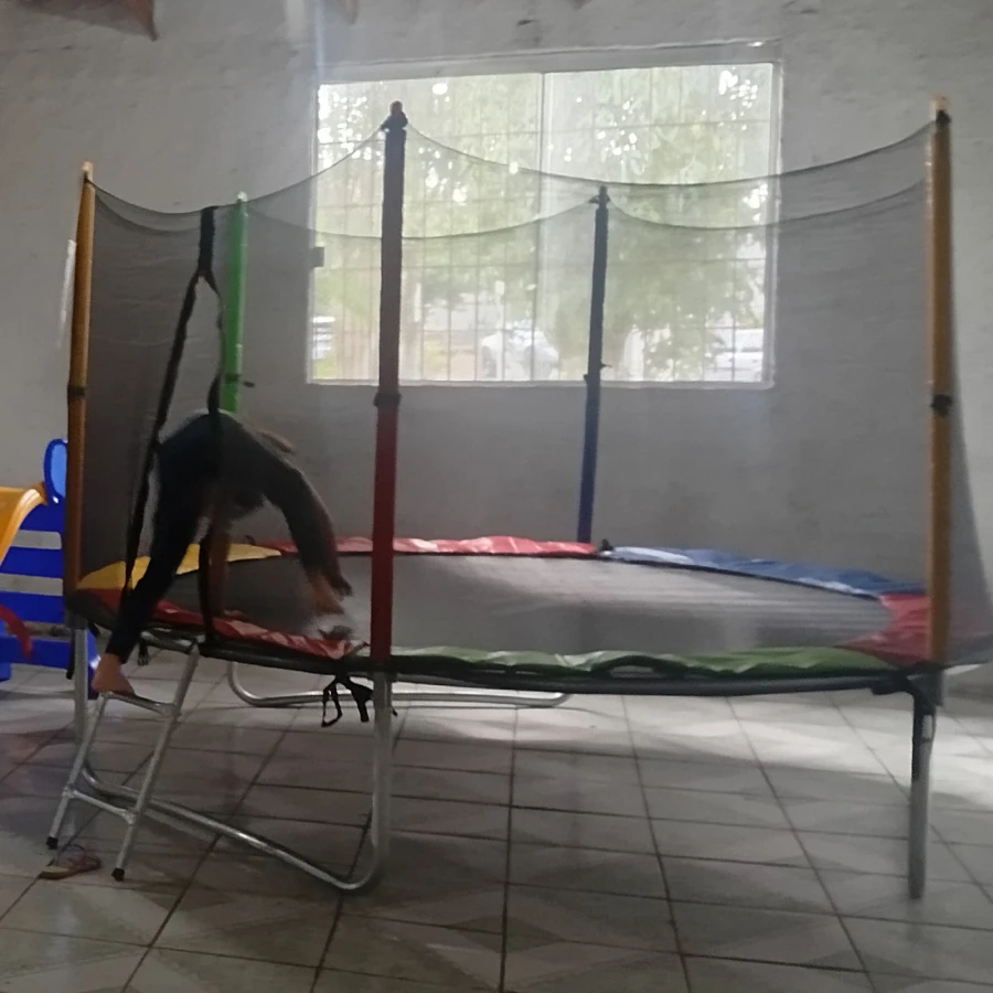 Cama Elástica Pula-Pula Premium 2,44 m