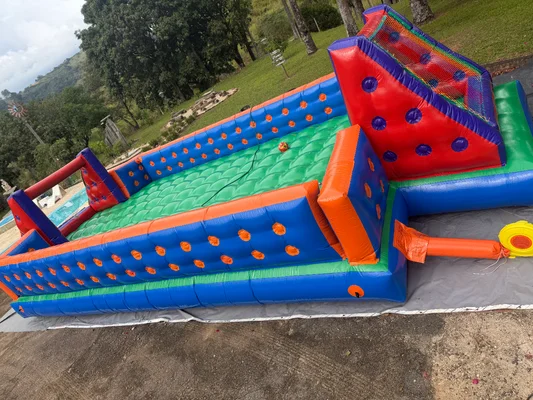 Futebol de sabão 10x5 P90 